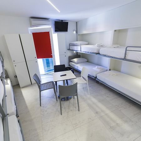 Hotel Pansion Sretno Pasko Sunce Novalja Ngoại thất bức ảnh